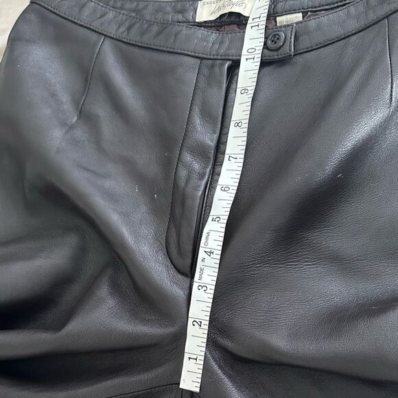 Lord and Taylor Leather pants - Picture 4 of 8